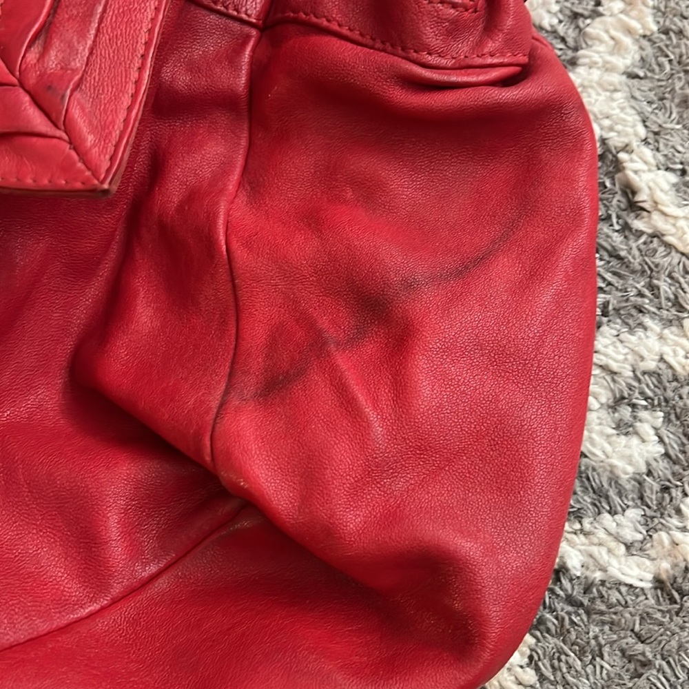 See By Chloe handbag, red leather - pre-loved condition with water damage - Picture 4 of 9